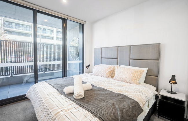 Serain Residences Canberra Centre - Photo 4