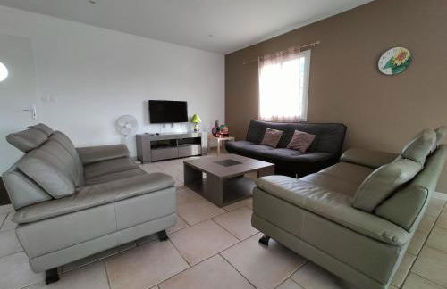 villa Soleil 3chambres piscine - Foto 17