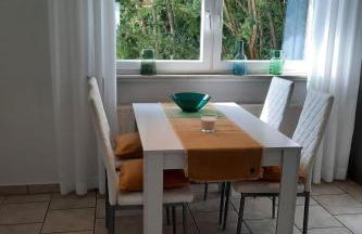 Apartment Idyll mit Loggia und Garten by Interhome - Foto 14