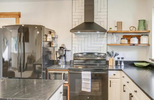 Lake-View Apt with Furnished Deck in Hayden! - Foto 9