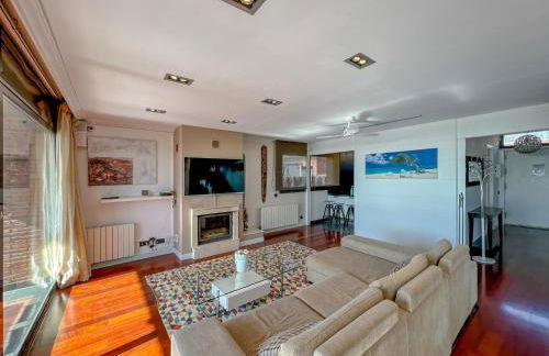 Stylish villa with saltwater pool - Foto 9