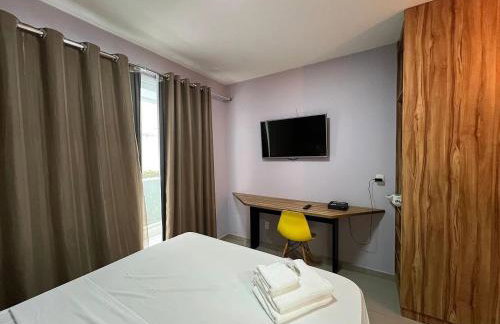 Maravilhoso Studio Metro luz/25 de Março/DHPP AC/WF - Foto 18