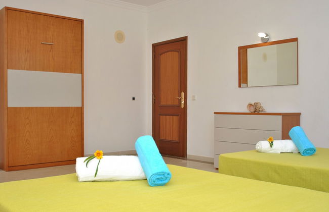 Villa Nespereira - Photo 16