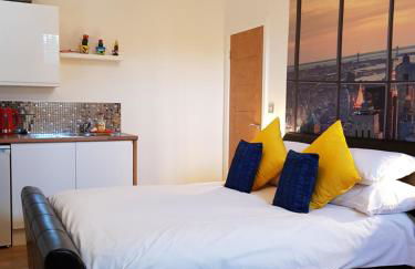 The New Yorker Mini Studio Parking Available - Foto 5