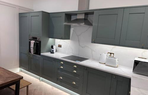 Dog Friendly 3 bedroom apartment - Foto 16