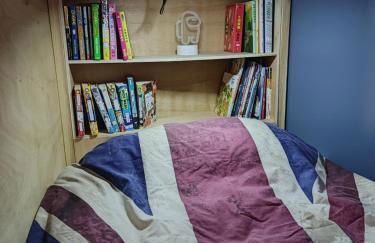 Unique Penthouse with Home Cinema, Panoramic Views & Eco-Chic Design - Foto 29