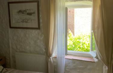 Le Logis des Remparts à l'intérieur de la Cité médiévale, Jardin privé, Parking inclus - Foto 15