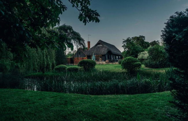 The Lakeside Viewing Gallery - From 900 Per Night - Foto 4