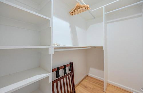 Military - Spacious 6BR 5BA Near DC and Pentagon - Foto 49
