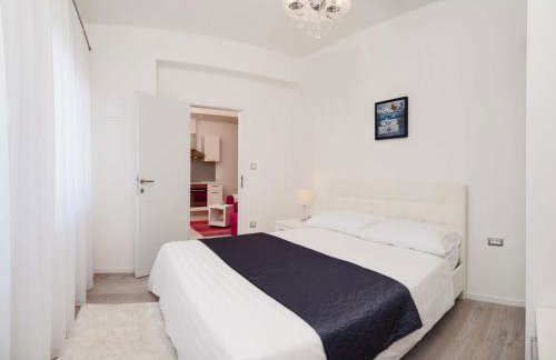 The Beach Apartments - Photo 40
