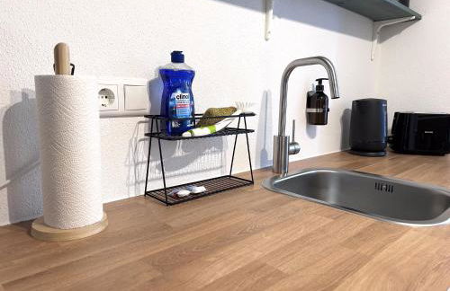 Ferienwohnung Goltan - Zentral - Küche - WIFI - Foto 19