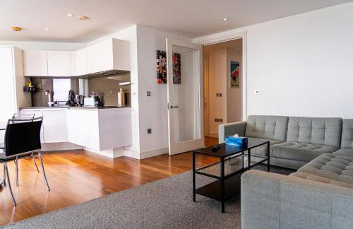 Victorious Apartment - 2 bedroom balcony - Foto 8