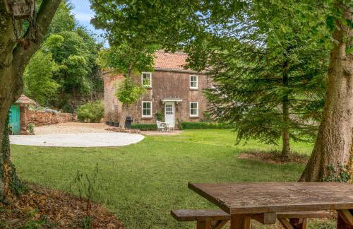 Idyllic Waterside Cottage in Mid Devon - Photo 26
