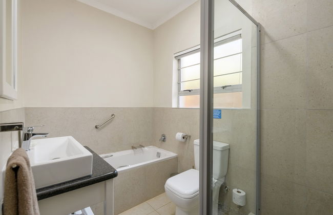 Illovo Beach Club - Photo 25