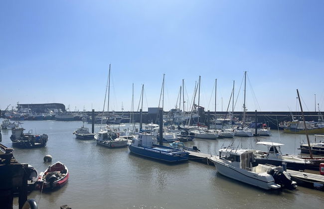 One Bedroom Barn With Free Parking - Photo 21