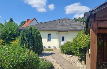Bungalow Haus mit 3 Schlafzimmern nähe Dresden - Foto 1