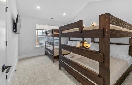 Lux House & Carriage house Furnished for Comfort - Foto 32