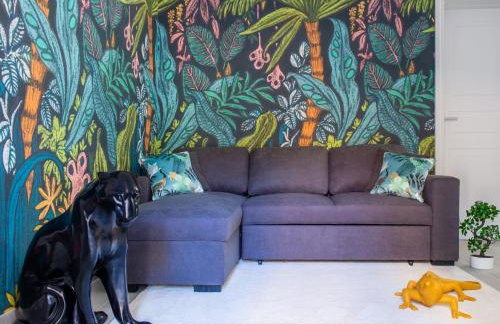 Tropical Boutique Apartment - Photo 4