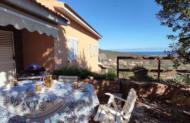 Casa San Lorenzo With Garden In Budoni - Photo 1