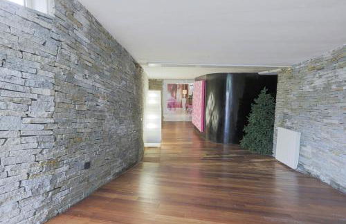 Villa Artistica con Piscina e Giardino - Foto 17