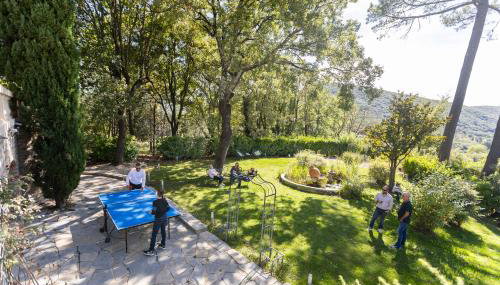 "Les Hauts du Marquet" - Meublé de tourisme 5 Etoiles - Gîte de groupe 15 Personnes en Cévennes - Piscine à débordement - Balnéo - Sauna - Nature - Foto 4