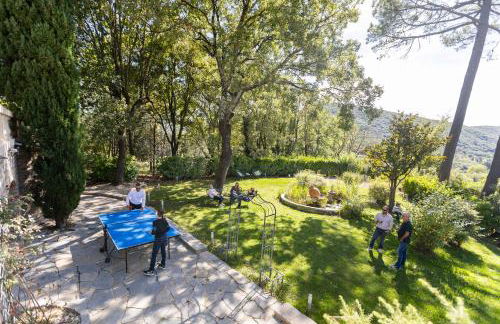 "Les Hauts du Marquet" - Meublé de tourisme 5 Etoiles - Gîte de groupe 15 Personnes en Cévennes - Piscine à débordement - Balnéo - Sauna - Nature - Foto 4