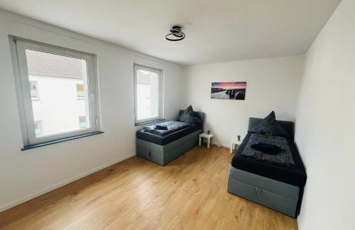 Entire House l 12 Beds l 8 Room l Floor-Heating l WiFi - Foto 13
