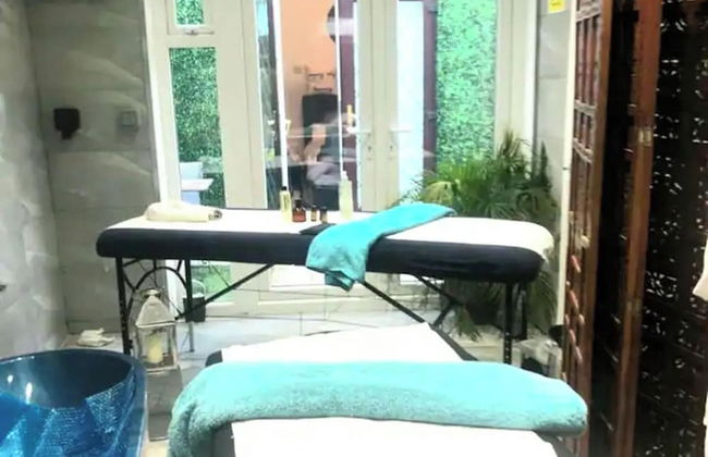 1-bed Apartment With Private hot Tub, Sauna & gym - Foto 10