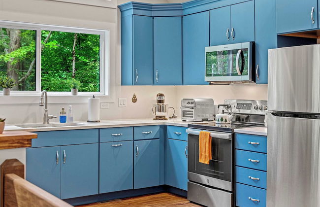 Happy Trails Chalet by Avantstay Sauna + Deck, Private Community Beach Access - Foto 10