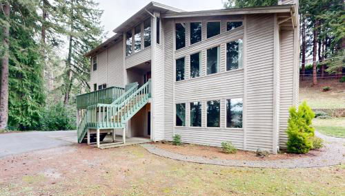 The Pony Creek Forest Retreat - Photo 2