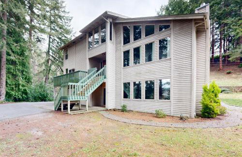 The Pony Creek Forest Retreat - Photo 2