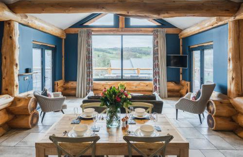 The Farmhouse - Photo 11