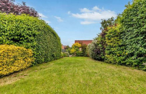 Relaxing 3 Bedroom Stay with Private TVs Near Ashby - Foto 2