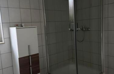 Modern 2-room apartment with large kitchen - Foto 2