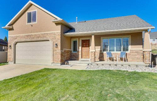 Hike, Golf and Ski Family Home in South Jordan - Foto 31