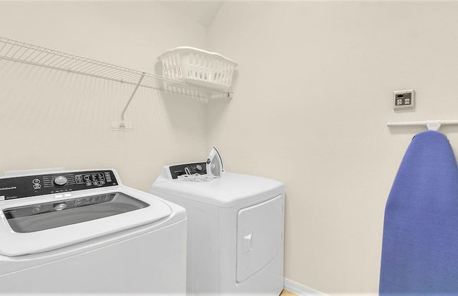 Solterra Resort Davenport FL Clubhouse Area - 7 Bedroom 6 Bath Home with Private Pool Spa - Lazy River 20 min from Disney - Foto 94