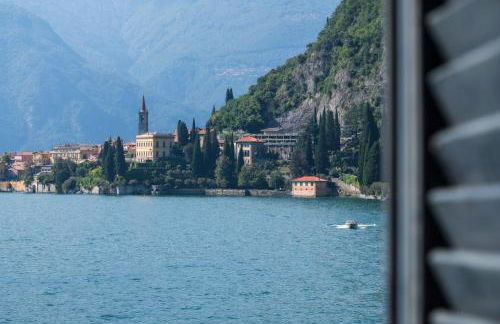 La tua finestra su Varenna-Como- - Foto 1