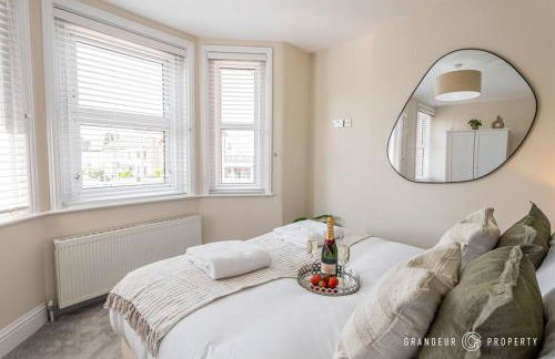 Pottery Place by Grandeur Property - Photo 20