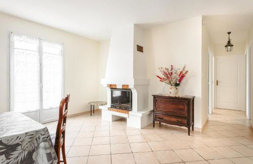 Maison Lumineuse Près La Rémigeasse - Foto 7