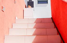 Kalumi Aparthotels - Japandi-Style Apartments with Terrace, Pergola, and Portuguese BBQ - Foto 33