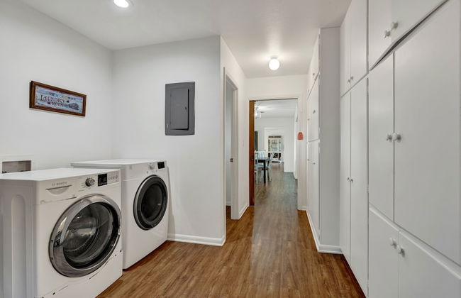 Spacious Home - Fire Pit, BBQ and Outdoor Seating! - Foto 28