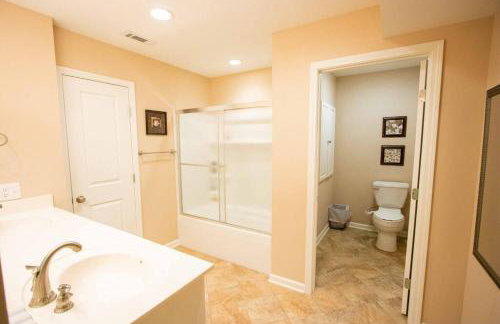 Charming Apartment on Oak - Foto 3