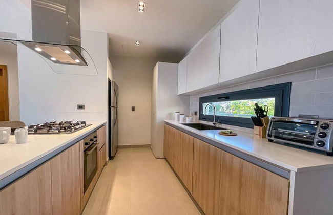 Incredibly Beautiful Condo Just Steps to the Beach - Foto 21