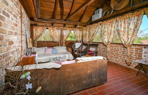 5 Bedroom Awesome Home In Novi Marof - Foto 39