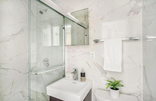 69-3A Prime LES Modern Brand New 1BR - Foto 19