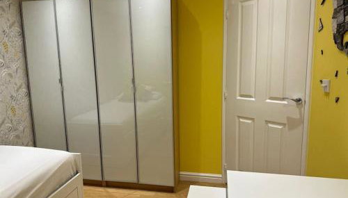 Stunning 4-Bedroom Home - Foto 4, wardrobe