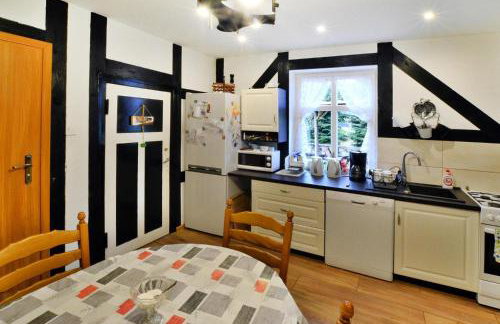 Comfortable Holiday Home in the Middle of a Forest - Foto 16