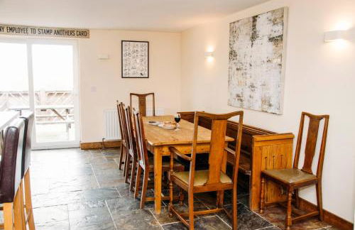 The Bike Shed - Photo 8