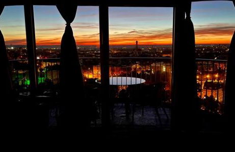 SUITE-XXI City View Hotelturm Augsburg - Foto 17