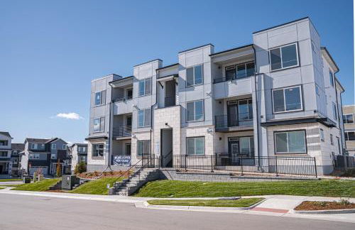 Brand New, Cozy & Modern Condo - Dogs Welcome - Foto 31